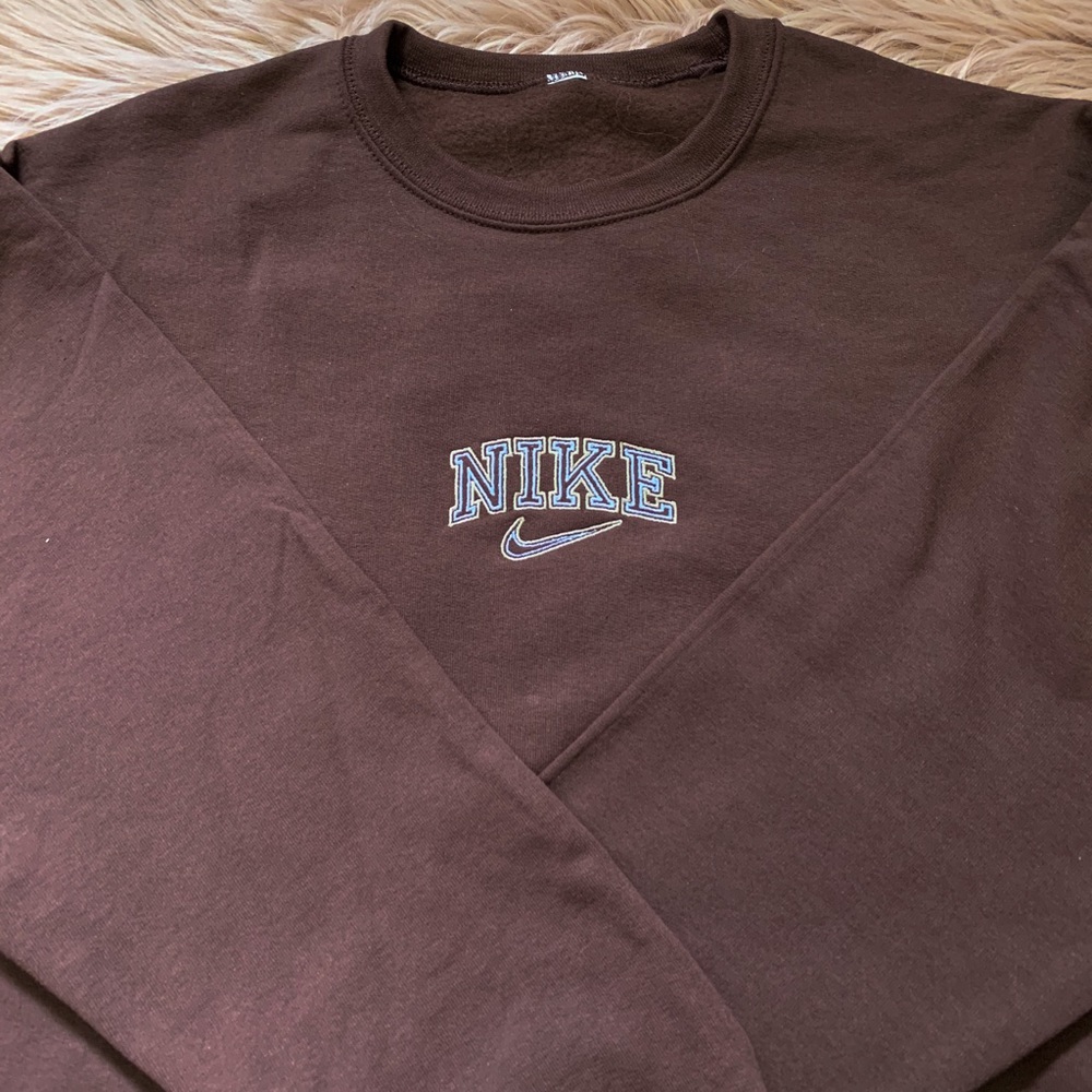 NIKE ACCENT CREWNECK